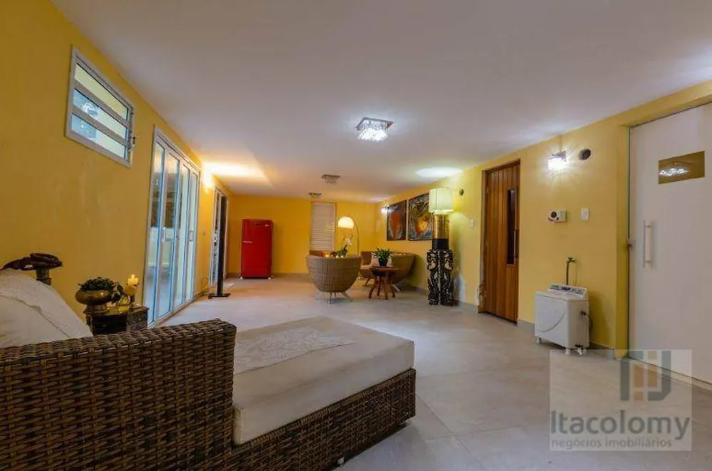 Casa de Condomínio, 4 quartos - Foto 1