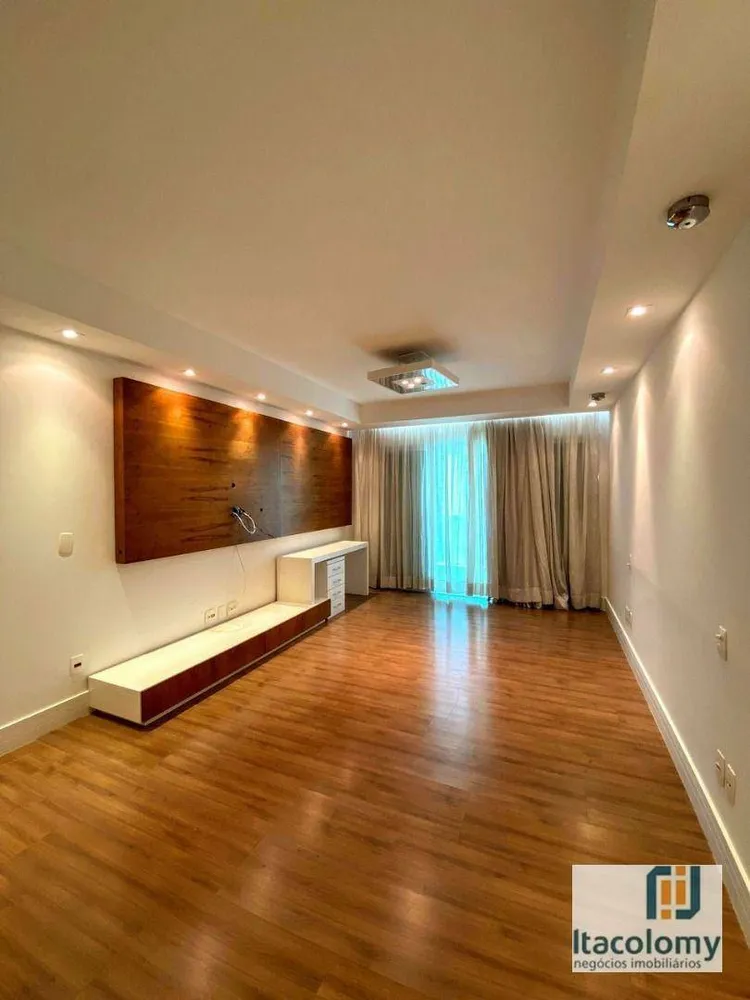 Apartamento, 4 quartos, 252 m² - Foto 12