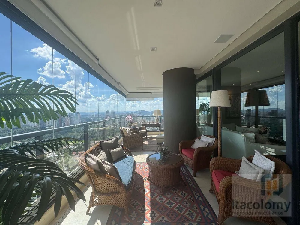 Apartamento, 3 quartos, 344 m² - Foto 2