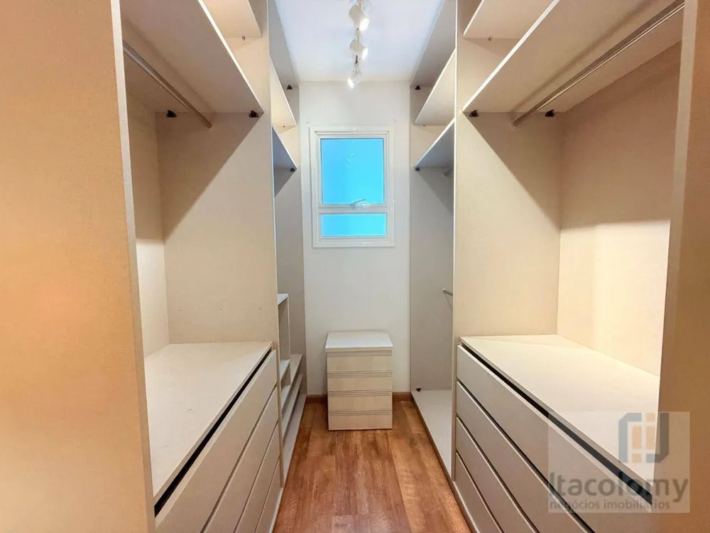Apartamento, 3 quartos, 140 m² - Foto 11