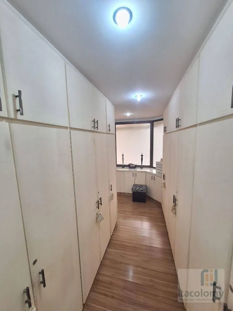 Apartamento, 3 quartos, 339 m² - Foto 2