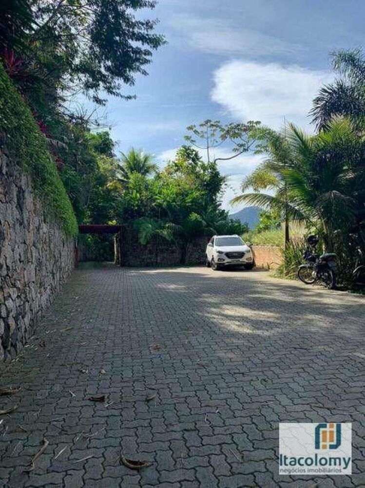 Casa à venda com 5 quartos, 1200m² - Foto 7