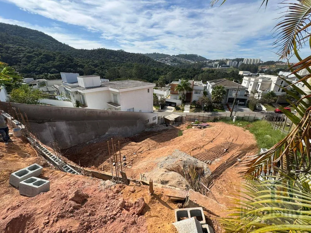 Loteamento e Condomínio, 475 m² - Foto 1