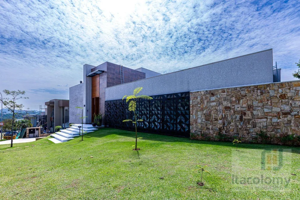 Casa de Condomínio, 4 quartos - Foto 1