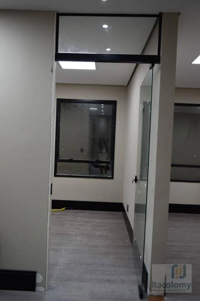 Prédio Inteiro, 330 m² - Foto 13