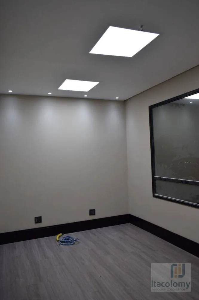 Prédio Inteiro, 330 m² - Foto 14