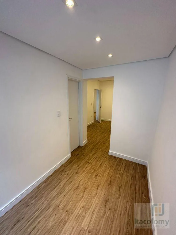Casa, 3 quartos, 241 m² - Foto 7
