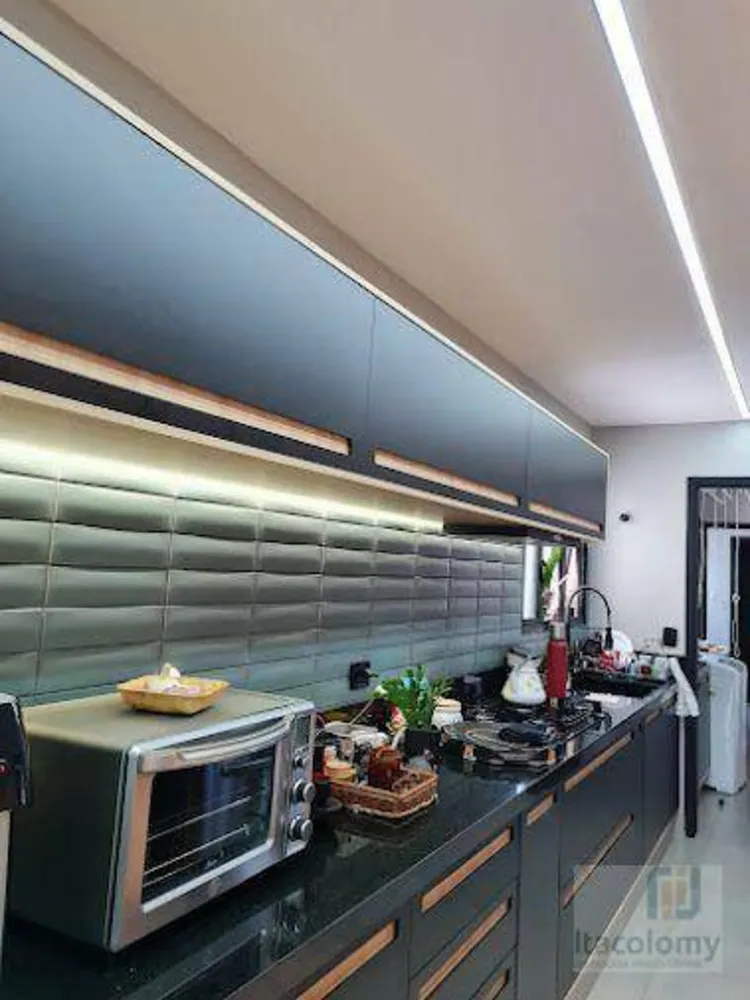 Apartamento, 3 quartos, 157 m² - Foto 1