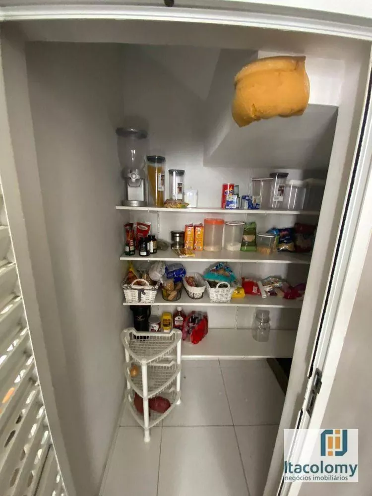 Casa de Condomínio à venda com 3 quartos, 190m² - Foto 8