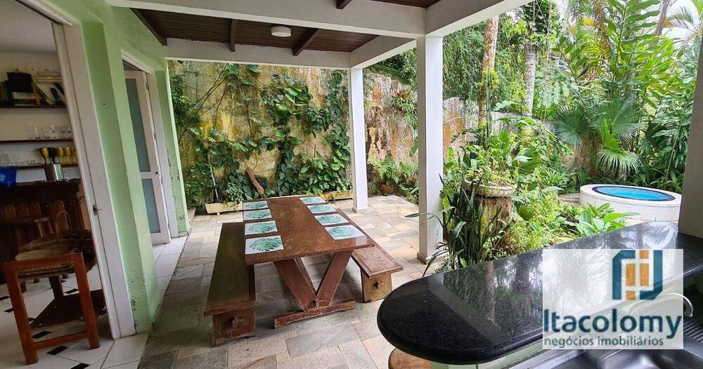 Casa à venda com 7 quartos, 500m² - Foto 3