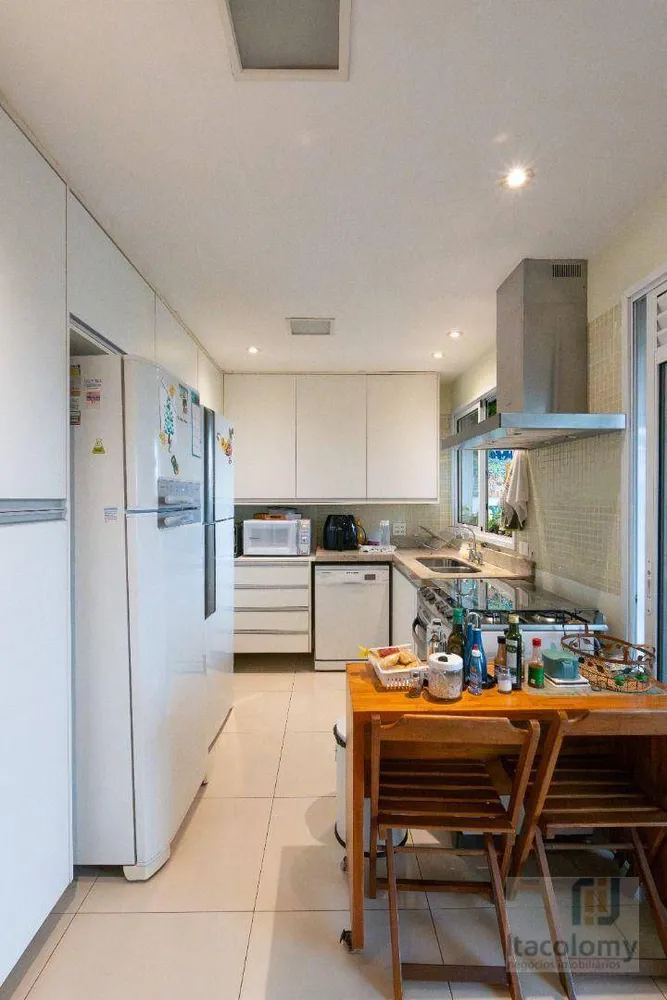 Apartamento, 3 quartos, 196 m² - Foto 7