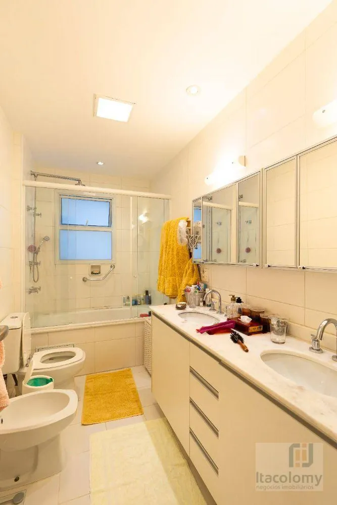 Apartamento, 3 quartos, 196 m² - Foto 10