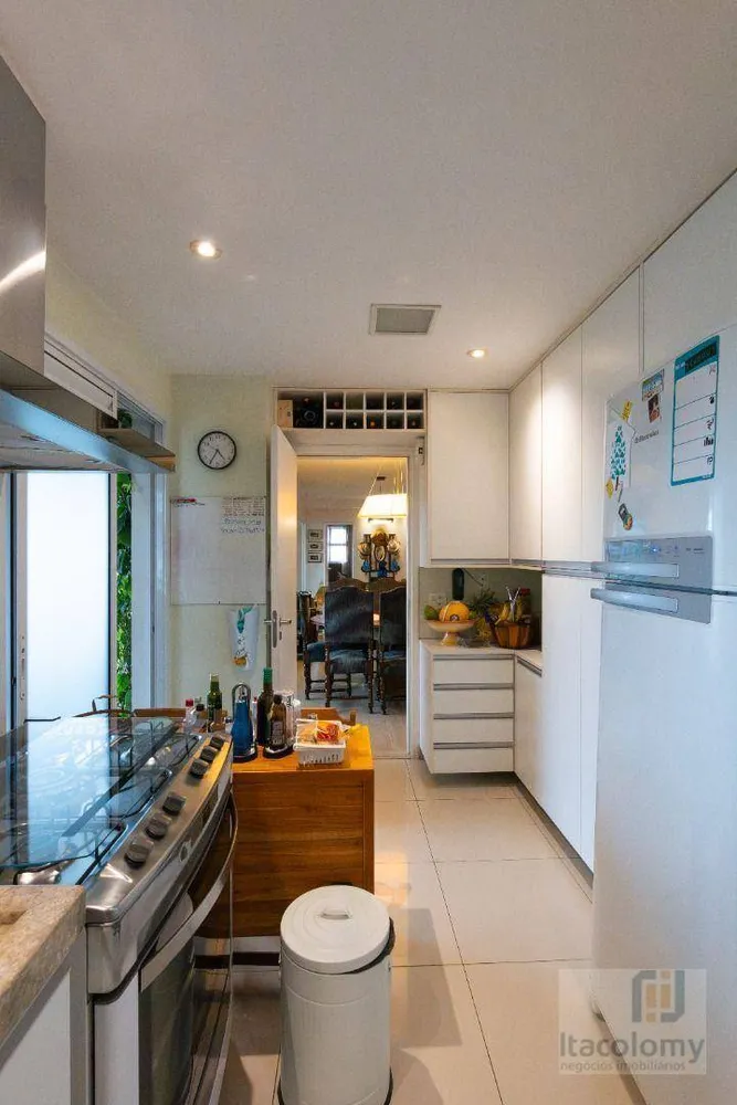 Apartamento, 3 quartos, 196 m² - Foto 6