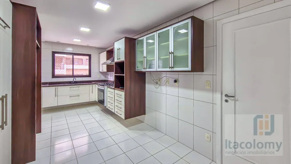 Apartamento, 4 quartos, 177 m² - Foto 2