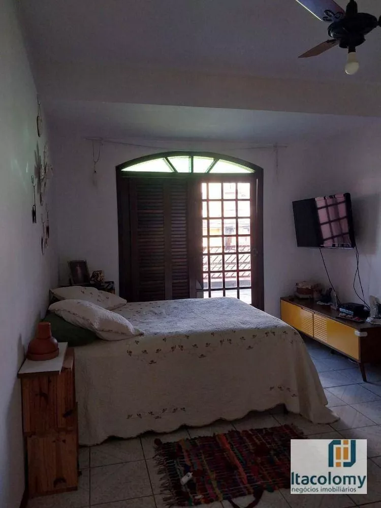 Casa à venda com 2 quartos, 179m² - Foto 7