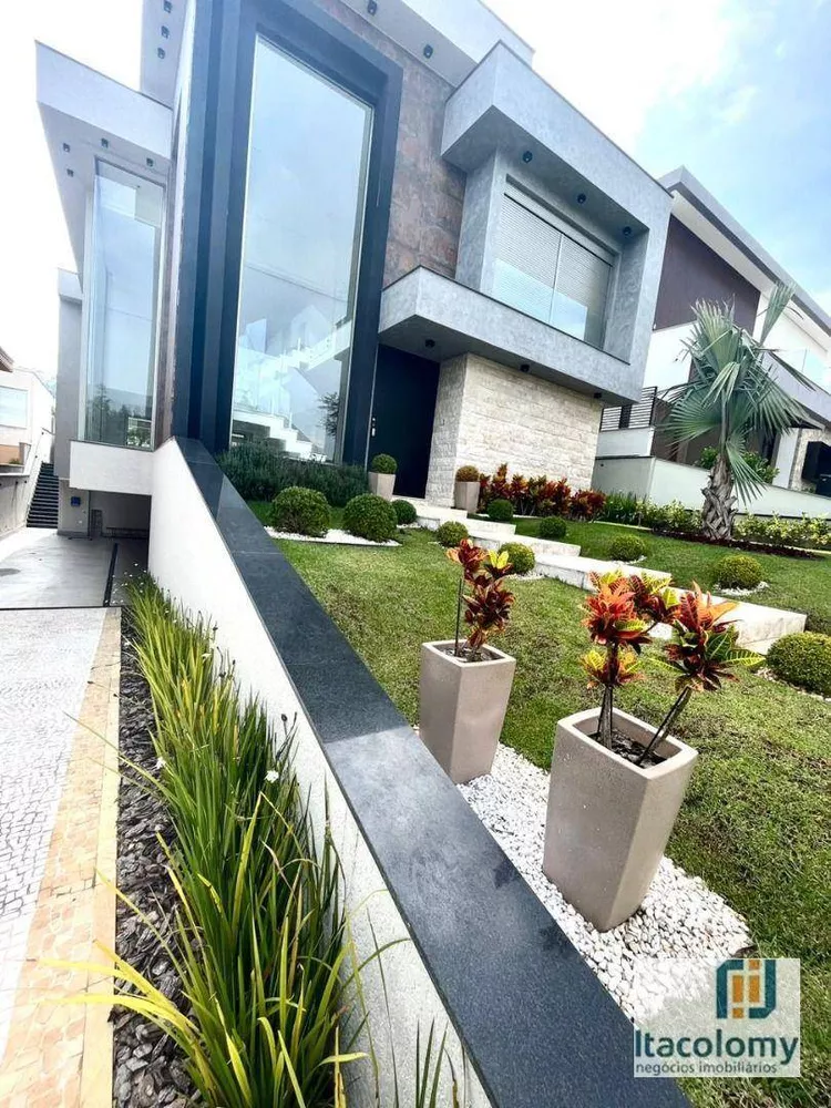 Casa de Condomínio à venda com 4 quartos, 569m² - Foto 2