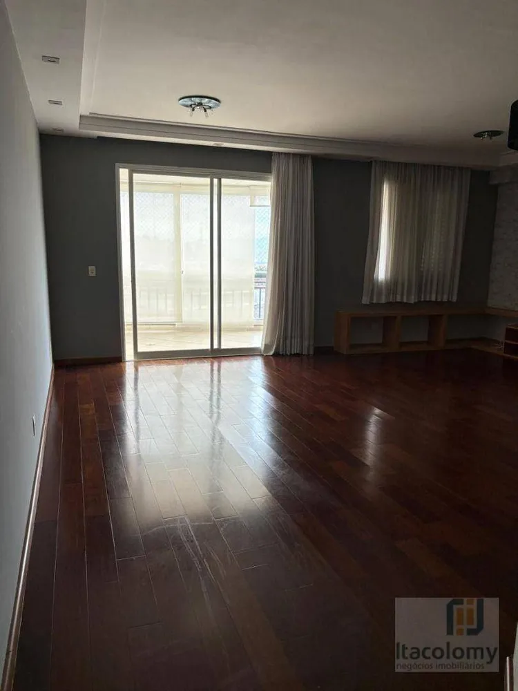 Apartamento, 3 quartos, 132 m² - Foto 4