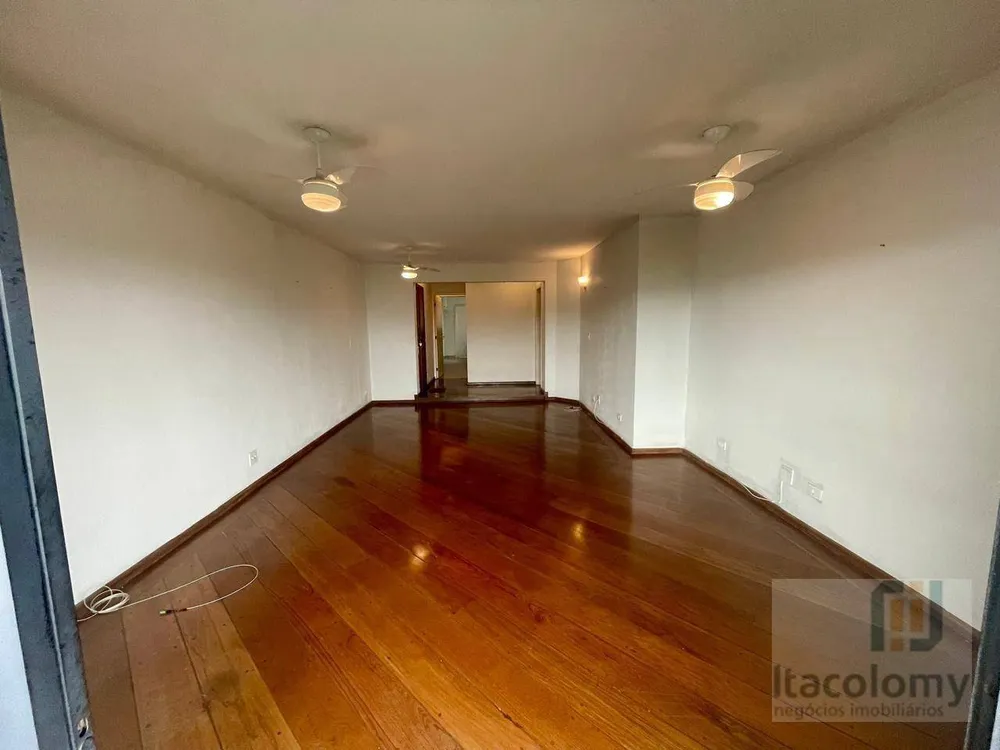 Apartamento, 3 quartos, 144 m² - Foto 2