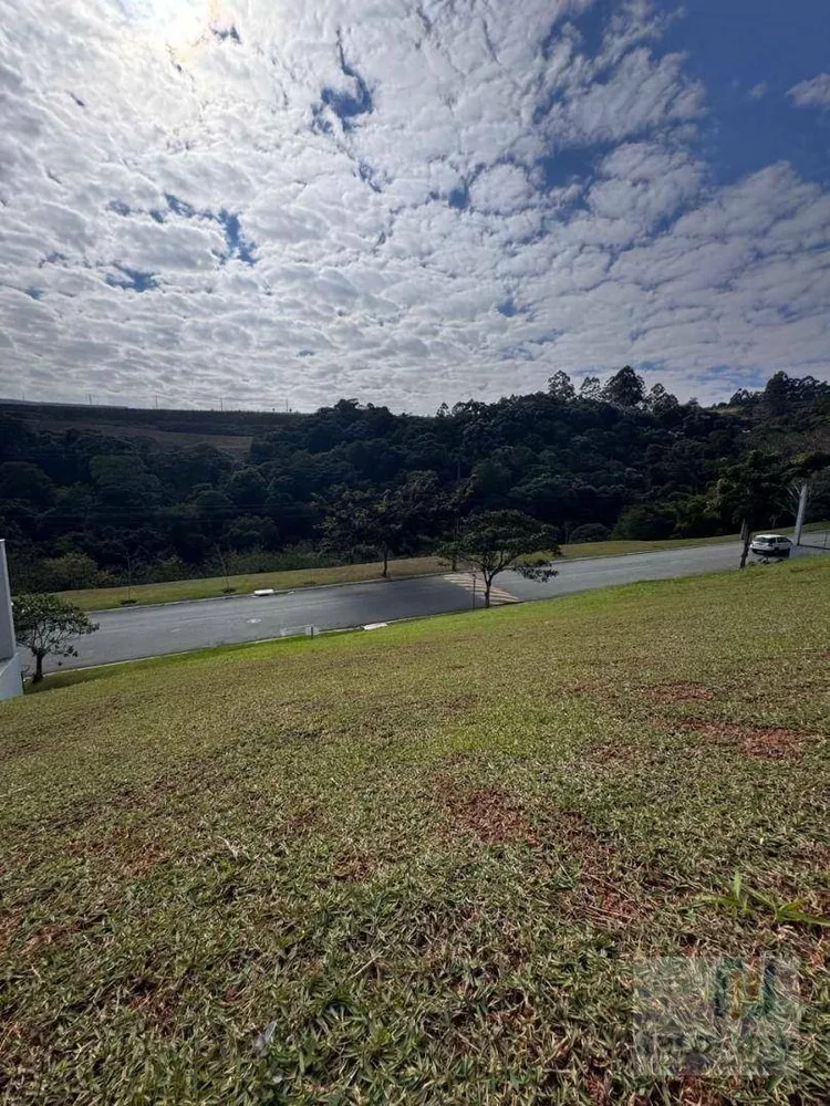 Loteamento e Condomínio, 749 m² - Foto 1