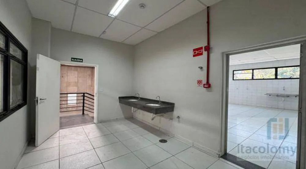 Depósito-Galpão, 11537 m² - Foto 9