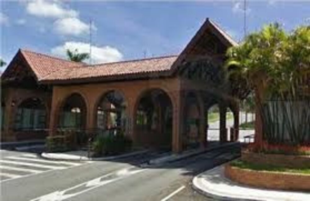 Casa de Condomínio para alugar com 4 quartos, 900m² - Foto 30