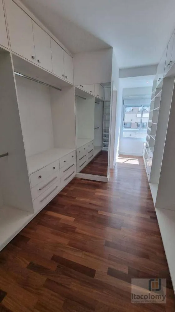 Apartamento, 3 quartos, 253 m² - Foto 11