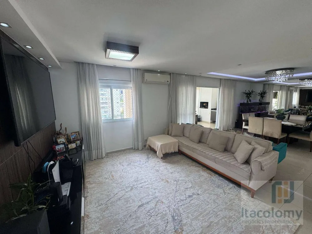 Apartamento, 3 quartos, 132 m² - Foto 1