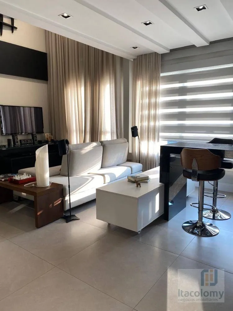 Apartamento, 1 quarto, 77 m² - Foto 1