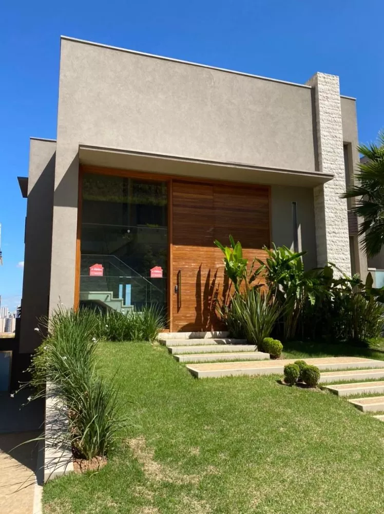 Casa de Condomínio à venda com 4 quartos, 575m² - Foto 1