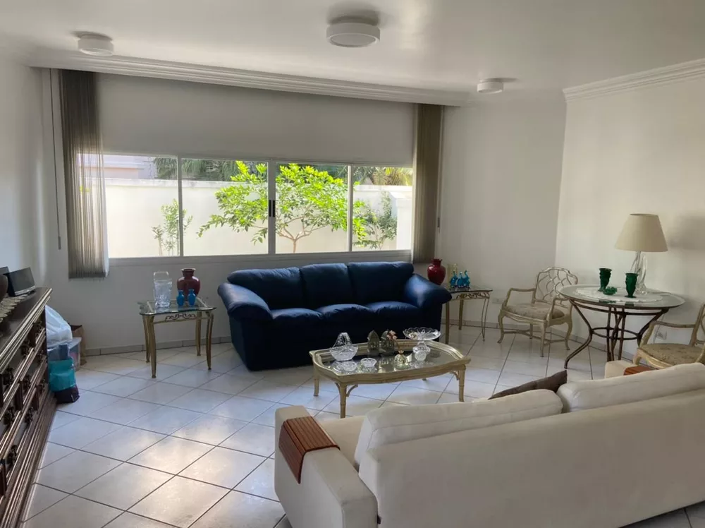 Casa de Condomínio à venda com 4 quartos, 450m² - Foto 3