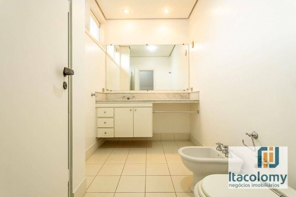 Casa de Condomínio à venda e aluguel com 4 quartos, 750m² - Foto 3