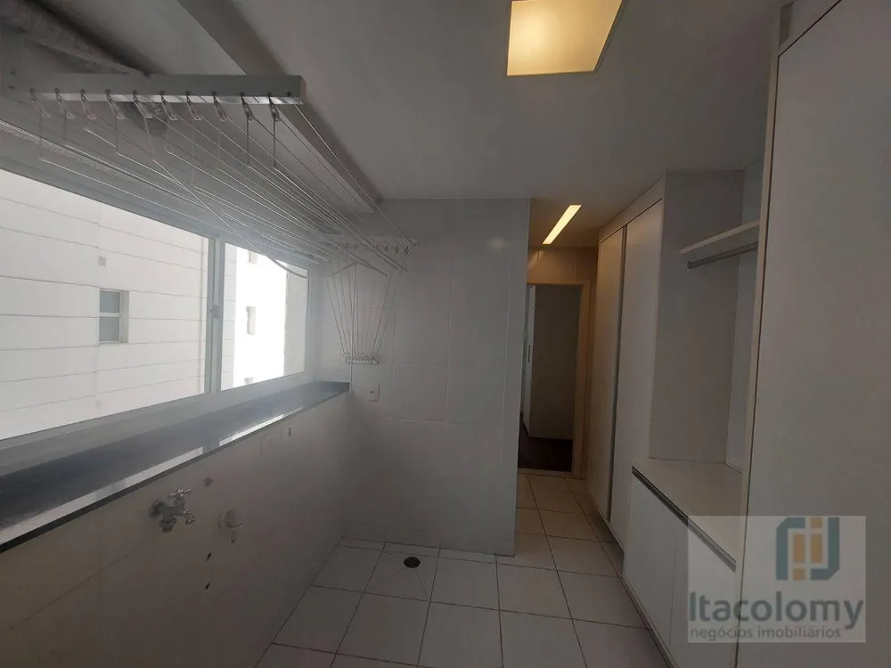 Apartamento, 3 quartos, 243 m² - Foto 12
