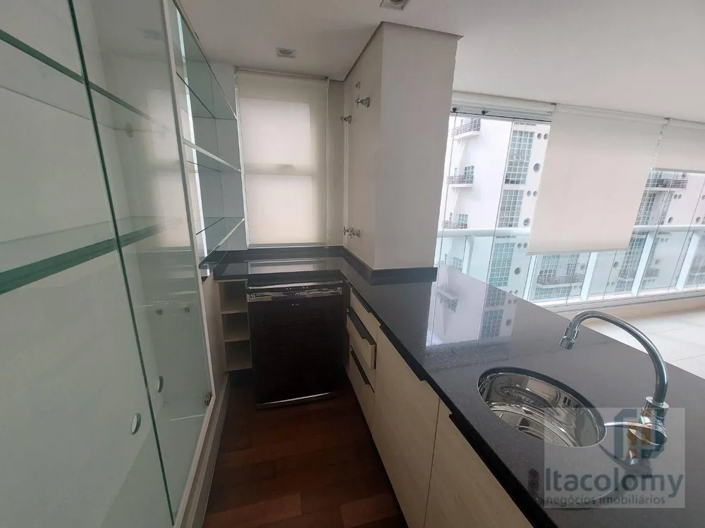 Apartamento, 3 quartos, 243 m² - Foto 5