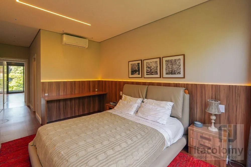 Casa de Condomínio, 4 quartos - Foto 1
