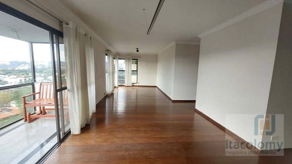 Apartamento, 3 quartos, 170 m² - Foto 1
