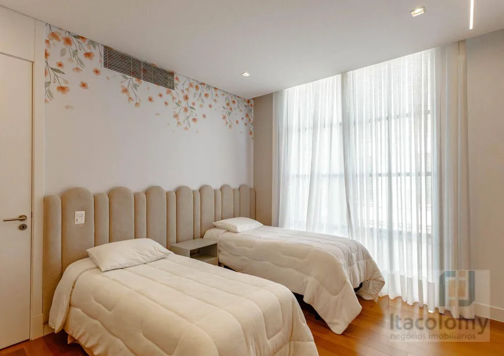 Apartamento, 2 quartos, 240 m² - Foto 3