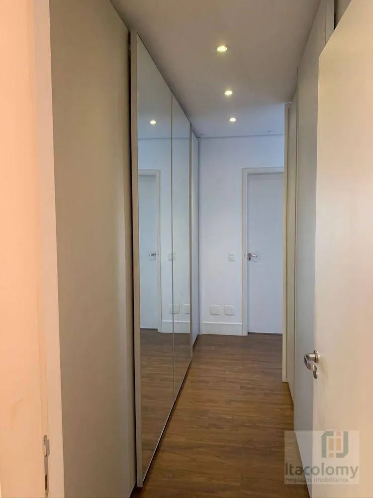 Apartamento, 3 quartos, 202 m² - Foto 1