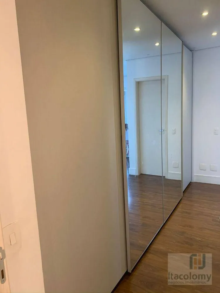 Apartamento, 3 quartos, 202 m² - Foto 9