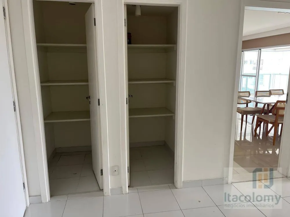 Apartamento, 3 quartos, 235 m² - Foto 6