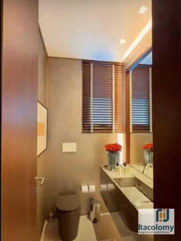 Casa de Condomínio para alugar com 4 quartos, 640m² - Foto 3