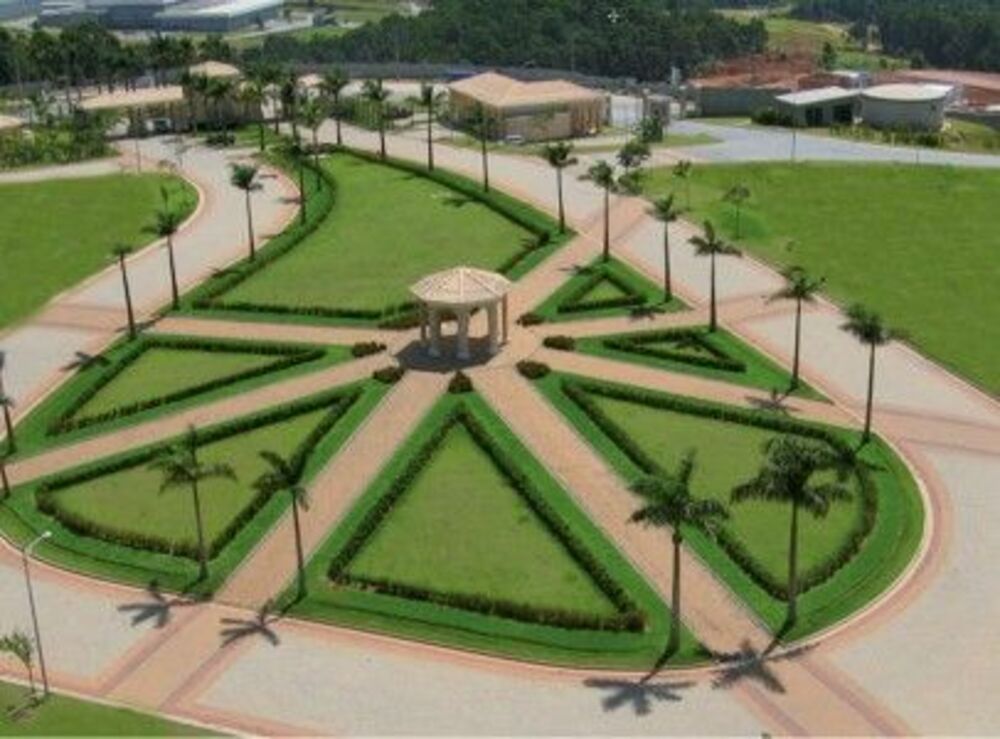 Casa de Condomínio para alugar com 4 quartos, 640m² - Foto 6