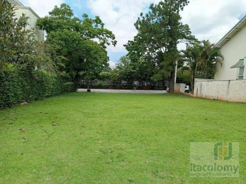 Loteamento e Condomínio, 560 m² - Foto 2
