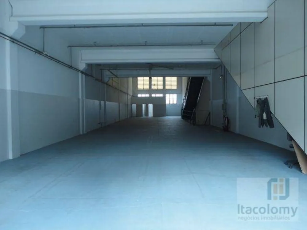 Depósito-Galpão, 1000 m² - Foto 1