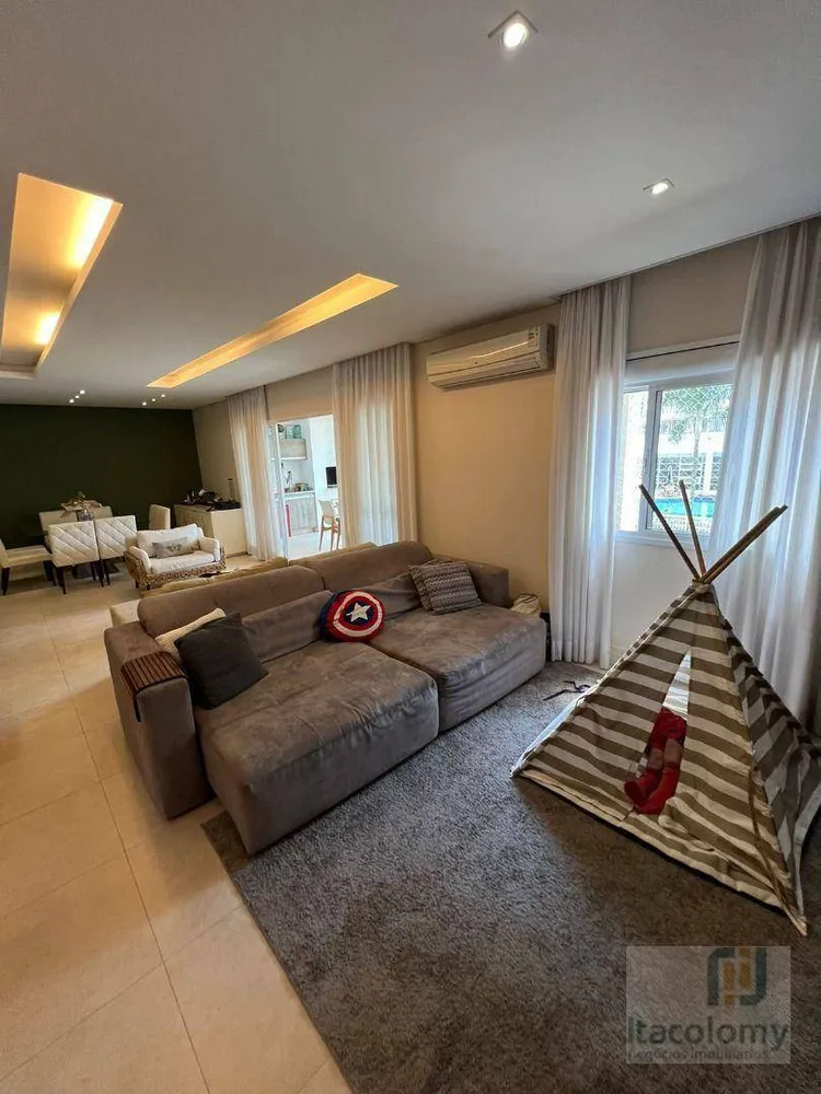Apartamento, 3 quartos, 158 m² - Foto 8