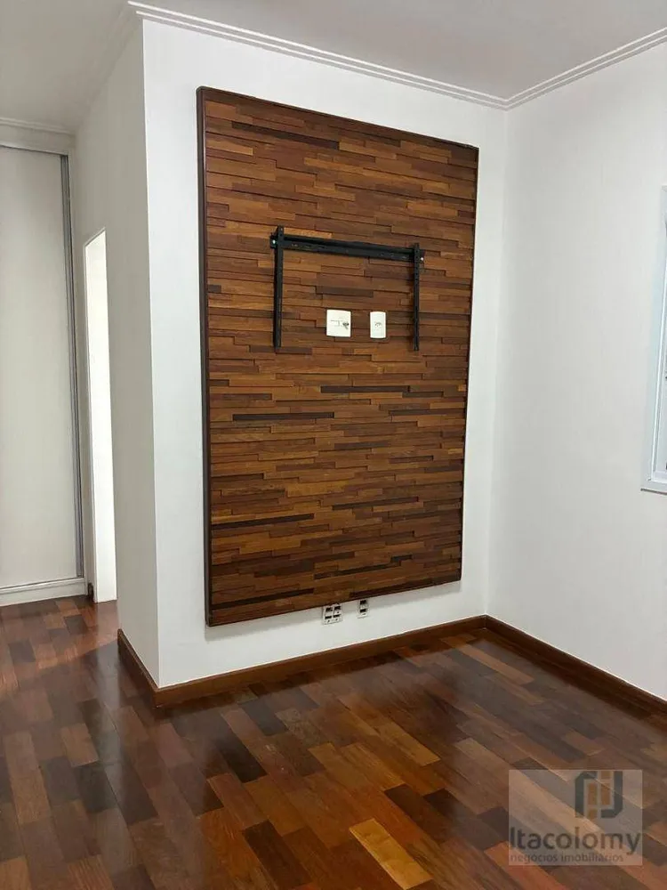 Apartamento, 3 quartos, 132 m² - Foto 2