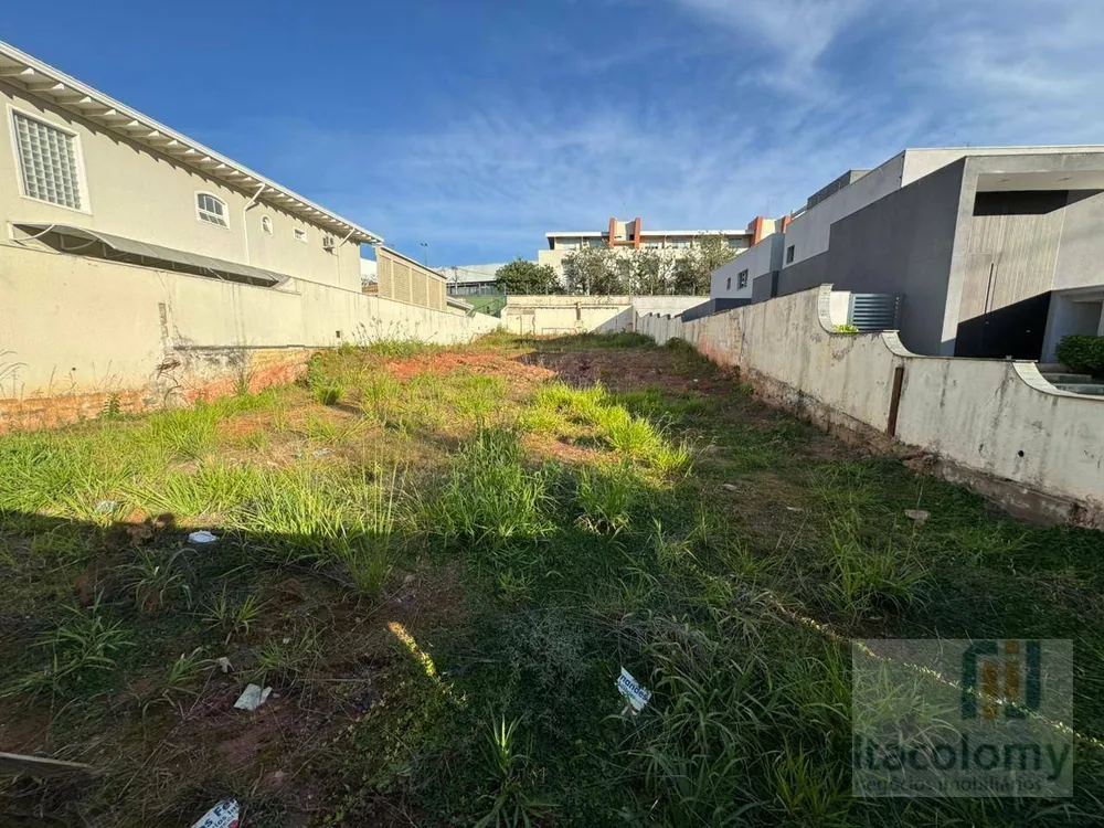 Loteamento e Condomínio, 892 m² - Foto 1