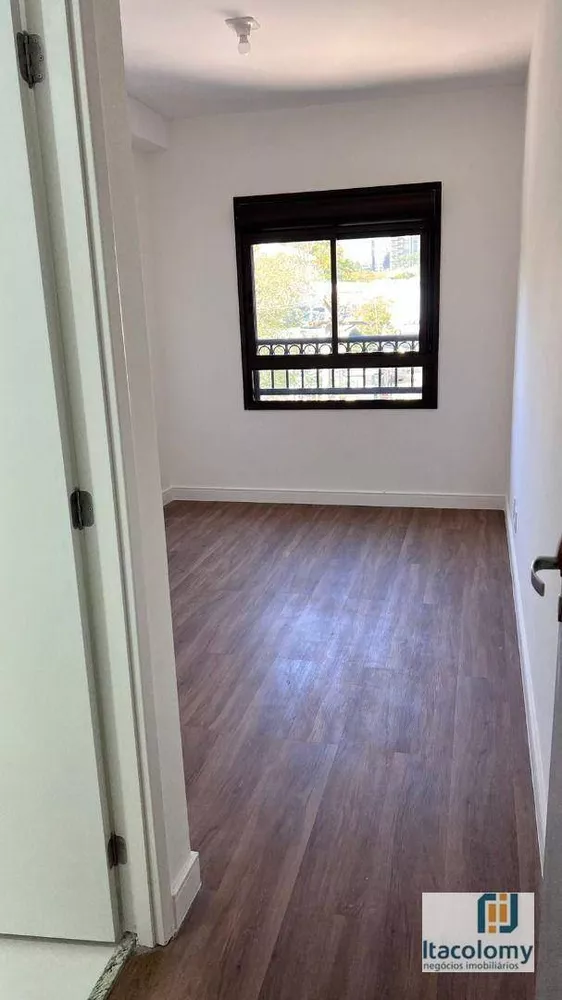 Apartamento à venda com 3 quartos, 97m² - Foto 4