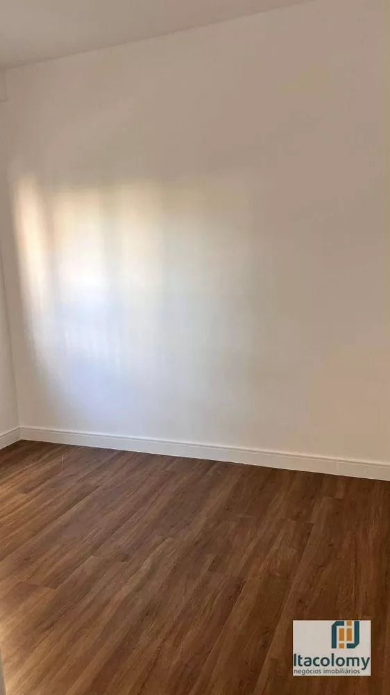 Apartamento à venda com 3 quartos, 97m² - Foto 5