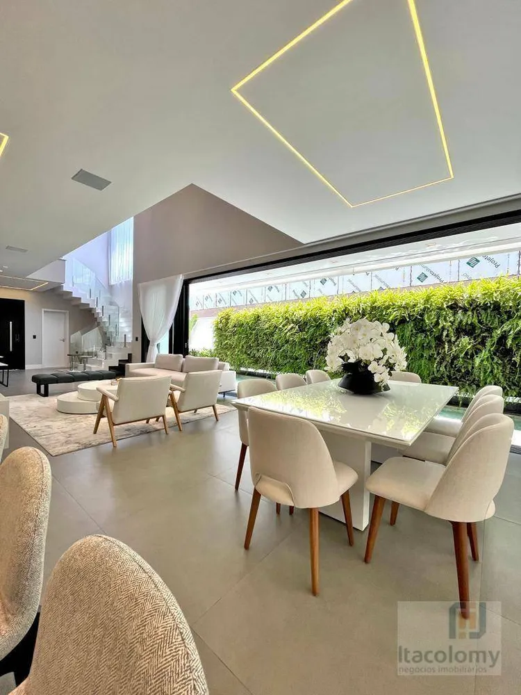 Casa, 5 quartos, 415 m² - Foto 1