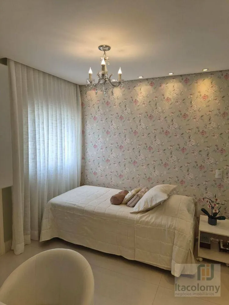 Apartamento, 3 quartos, 202 m² - Foto 3